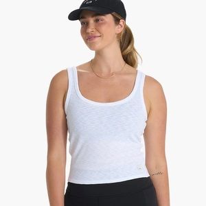 Vuori Sunrise Crop Tank in White